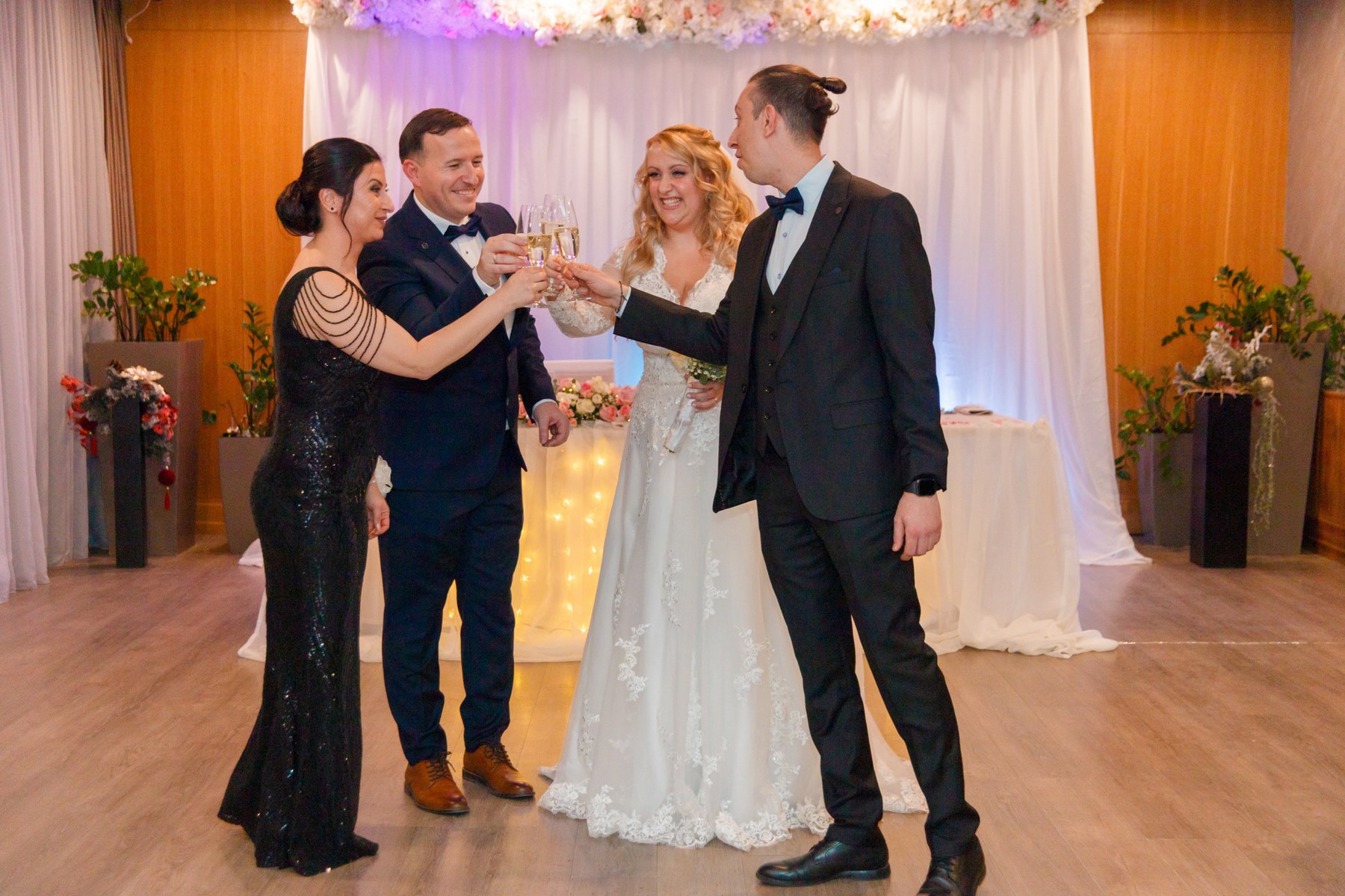 076 Wedding